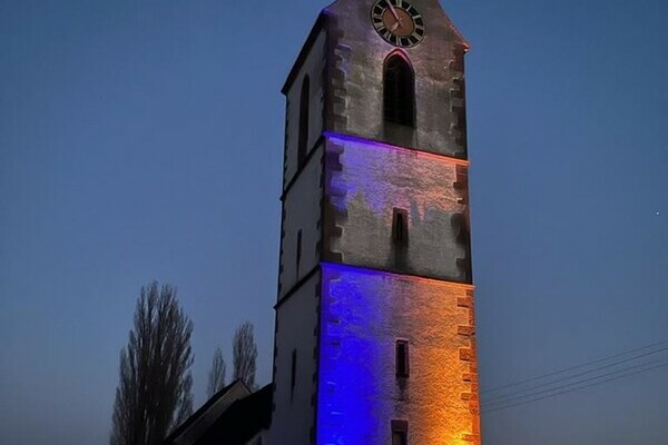 St. Peterskirche auf rmischen Mauern Bildnachweis: Mit freundlicher Genehmigung vom Ev. Pfarramt Blansingen  Welmlingen - Kleinkems